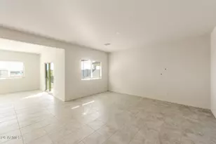 42975 W Peters Dr, Maricopa, AZ 85138 - Photo 9