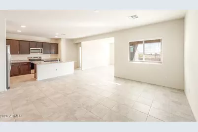 42975 W Peters Drive, Maricopa, AZ 85138 - Photo 11