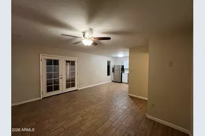 521 W 10th Street #4, Tempe, AZ 85281 - Photo 3