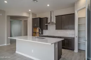 15652 W Pershing St, Surprise, AZ 85379 - Photo 7