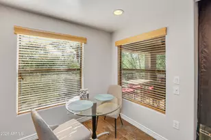 21320 N 56th St, Phoenix, AZ 85054 - Photo 9