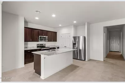 42965 W Vincent Drive, Maricopa, AZ 85138 - Photo 5