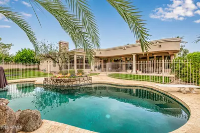 6135 W Trovita Place, Chandler, AZ 85226 - Photo 69