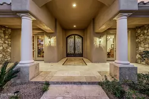 6135 W Trovita Pl, Chandler, AZ 85226 - Photo 9