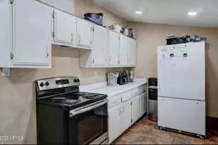 4302 W Dobbins Rd, Laveen, AZ 85339 - Photo 9