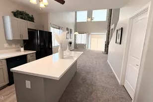 44445 W McClelland Dr, Maricopa, AZ 85138 - Photo 9