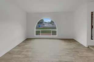 13628 N 40th Dr, Phoenix, AZ 85029 - Photo 9