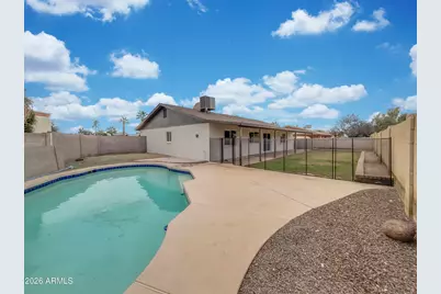13628 N 40th Drive, Phoenix, AZ 85029 - Photo 5
