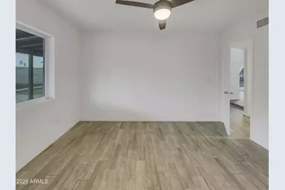 13628 N 40th Drive, Phoenix, AZ 85029 - Photo 21