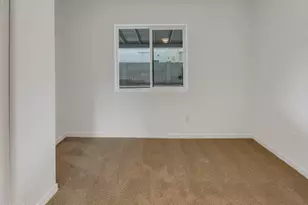 13628 N 40th Dr, Phoenix, AZ 85029 - Photo 11