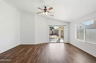 2033 W Vineyard Plains Dr, San Tan Valley, AZ 85144 - Photo 7