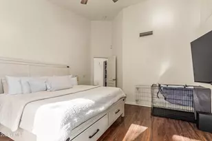 6407 E Paradise Ln, Scottsdale, AZ 85254 - Photo 15