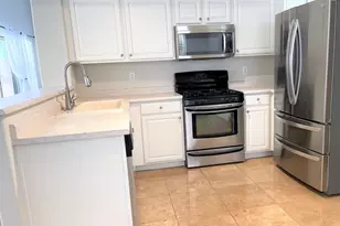 4034 E Anderson Dr, Phoenix, AZ 85032 - Photo 3