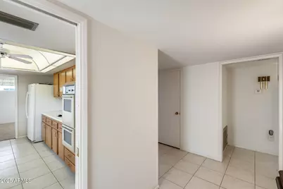 10137 W Forrester Drive, Sun City, AZ 85351 - Photo 13