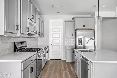 990 W Finch Drive, Queen Creek, AZ 85140 - Photo 11