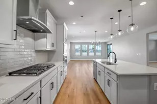 890 W Macaw Dr, Queen Creek, AZ 85140 - Photo 9