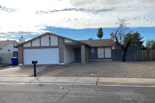 1723 W Rosal Dr, Chandler, AZ 85224 - Photo 1