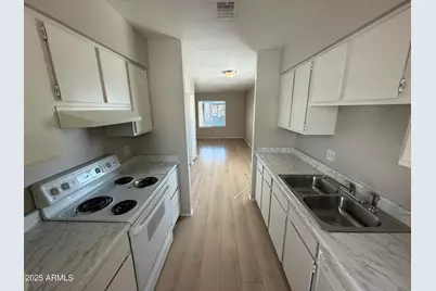 6641 W Ocotillo Road #202, Glendale, AZ 85301 - Photo 7