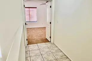 1701 E Yukon Dr, Phoenix, AZ 85024 - Photo 23