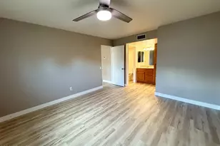 1902 E Sandra Terrace, Phoenix, AZ 85022 - Photo 13