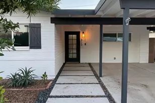 429 W Flower St, Phoenix, AZ 85013 - Photo 1