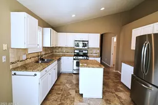 13140 W Virginia Ct, Goodyear, AZ 85395 - Photo 9