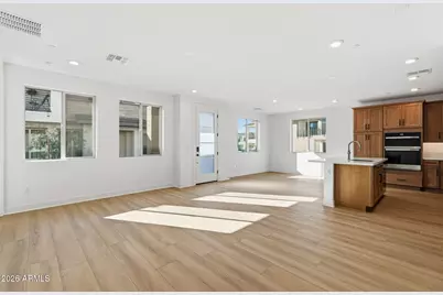 2121 W Sonoran Desert Drive #114, Phoenix, AZ 85085 - Photo 11