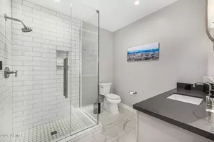 6166 N Scottsdale Rd, Paradise Valley, AZ 85253 - Photo 47