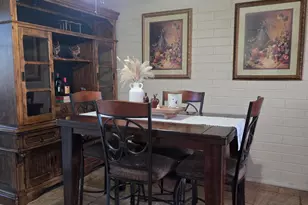 7123 W Hazelwood St, Phoenix, AZ 85033 - Photo 5