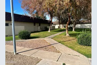 8131 N 107th Avenue N #89, Peoria, AZ 85345 - Photo 3