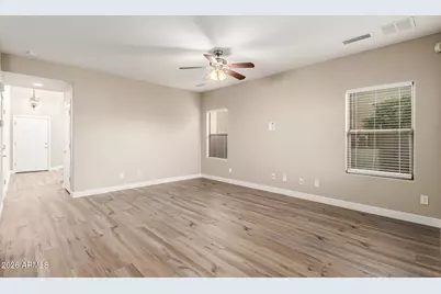2046 W Davis Road, Phoenix, AZ 85023 - Photo 11