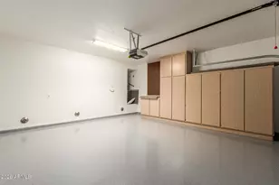 2046 W Davis Rd, Phoenix, AZ 85023 - Photo 35