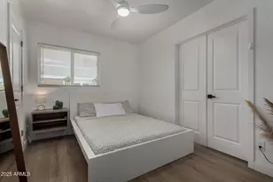 829 W Mitchell Dr, Phoenix, AZ 85013 - Photo 7