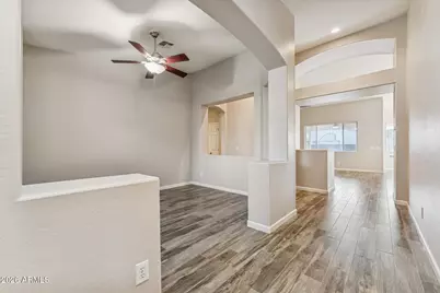 8825 W Palmaire Avenue, Glendale, AZ 85305 - Photo 5