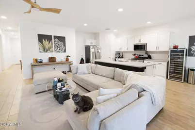 11253 E Ulysses Avenue, Mesa, AZ 85212 - Photo 5