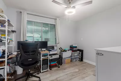 6546 W Highland Avenue, Phoenix, AZ 85033 - Photo 41