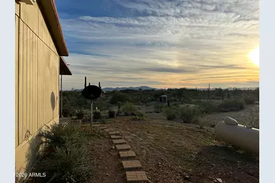 35439 W Carefree Highway, Wickenburg, AZ 85390 - Photo 9