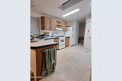 35439 W Carefree Highway, Wickenburg, AZ 85390 - Photo 17