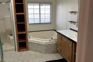 35439 W Carefree Hwy, Wickenburg, AZ 85390 - Photo 15