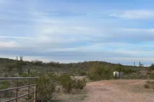 35439 W Carefree Hwy, Wickenburg, AZ 85390 - Photo 3