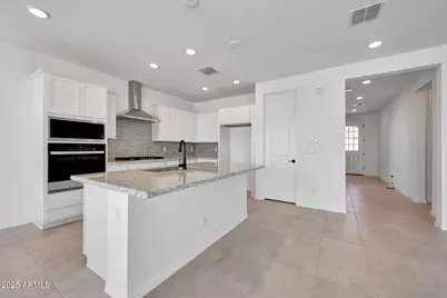 3741 S 241st Lane, Buckeye, AZ 85326 - Photo 5