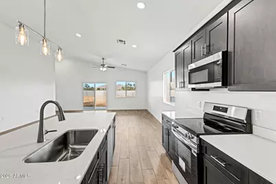 9786 W Appaloosa Trail, Casa Grande, AZ 85194 - Photo 13