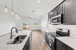 9786 W Appaloosa TR, Casa Grande, AZ 85194 - Photo 13