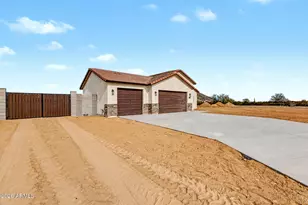 9786 W Appaloosa TR, Casa Grande, AZ 85194 - Photo 3