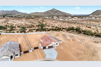 9786 W Appaloosa Trail, Casa Grande, AZ 85194 - Photo 43