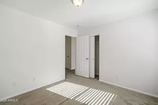 1033 S Deerfield Ln, Gilbert, AZ 85296 - Photo 27