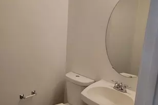 7428 W Wolf St, Phoenix, AZ 85033 - Photo 9