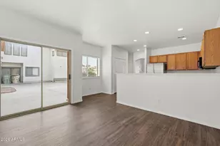 12099 N 66th Ave, Glendale, AZ 85304 - Photo 17