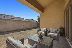 12099 N 66th Ave, Glendale, AZ 85304 - Photo 9