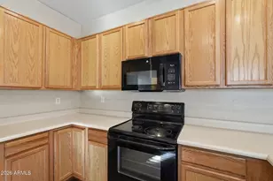 12099 N 66th Ave, Glendale, AZ 85304 - Photo 21